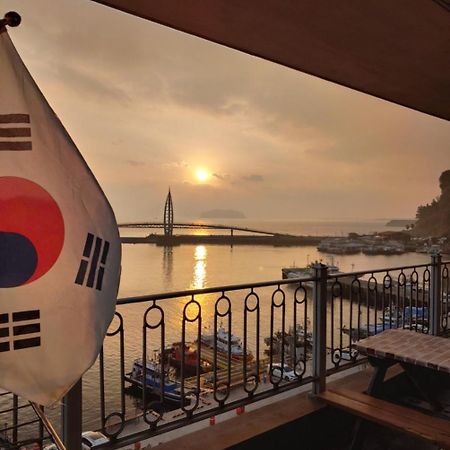 Seom Guesthouse ソギポ エクステリア 写真