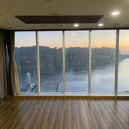Seom Guesthouse ソギポ エクステリア 写真
