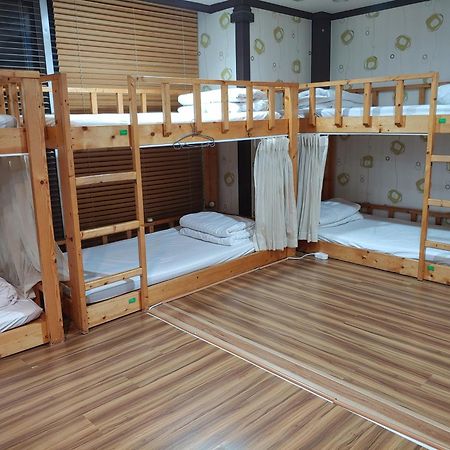Seom Guesthouse ソギポ エクステリア 写真