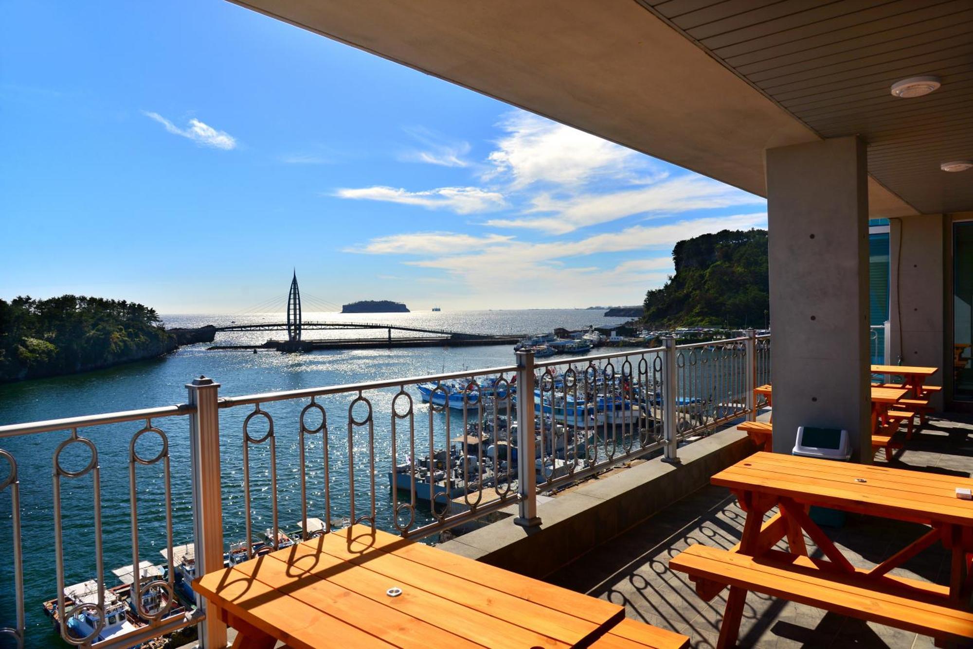 Seom Guesthouse ソギポ エクステリア 写真