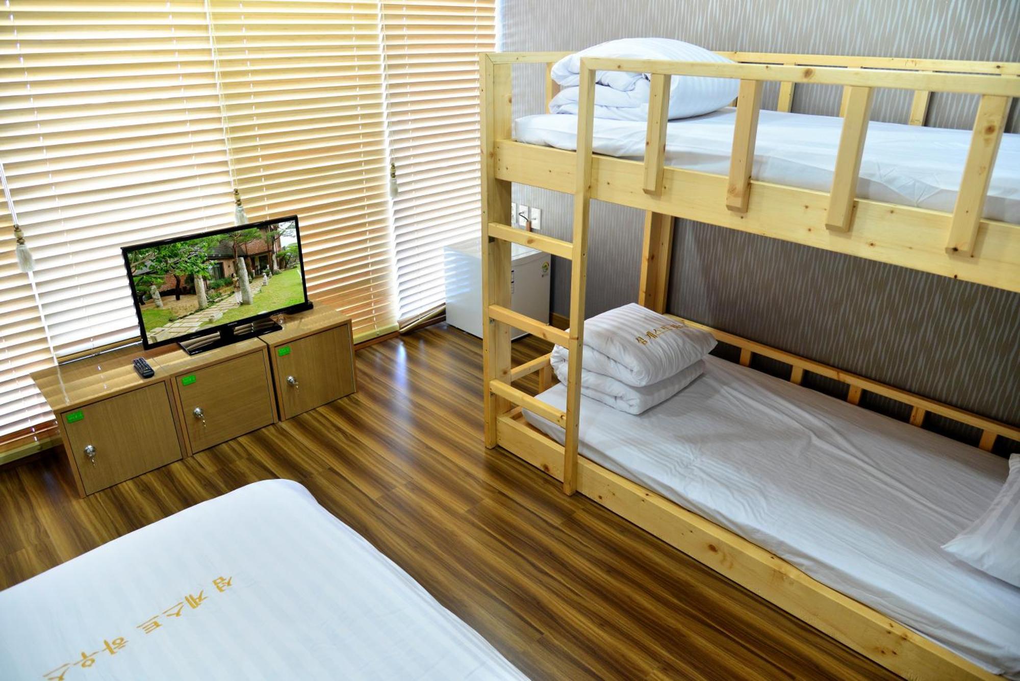 Seom Guesthouse ソギポ エクステリア 写真