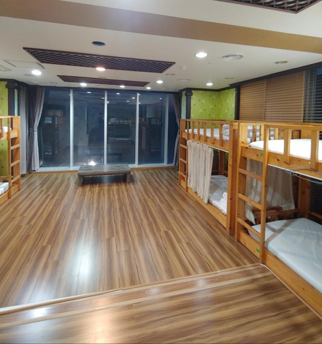 Seom Guesthouse ソギポ エクステリア 写真